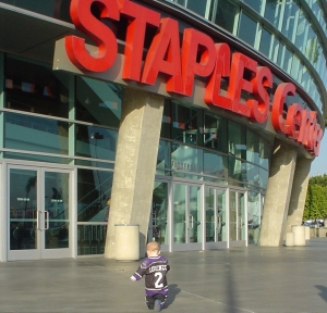 Nate going to see the Kings take on the Nashville Predators on November 5, 2005 at the Staples Center in Los Angeles
